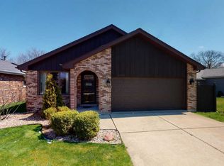 10039 S Marion Ave, Oak Lawn, IL 60453
