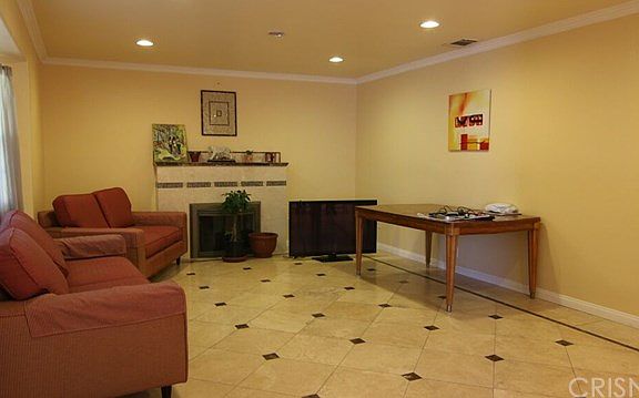 5th image of 6511 Satsuma Ave