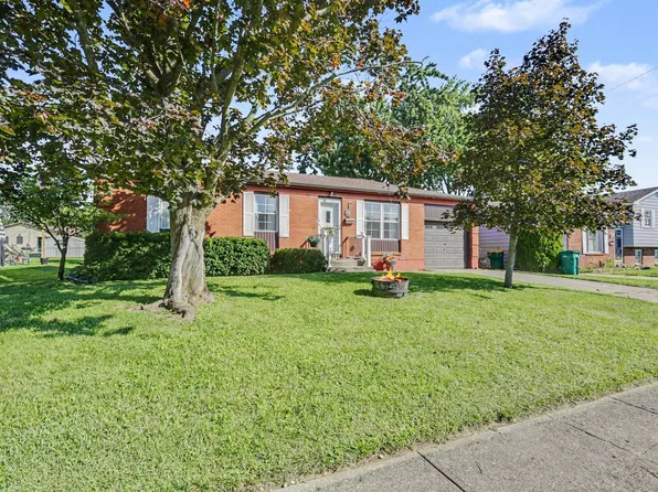 750 Crescent Dr, West Jefferson, OH 43162