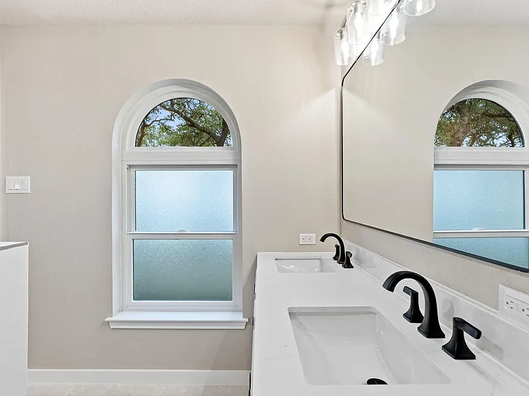 900 Morgan Hill Dr — Photo 18