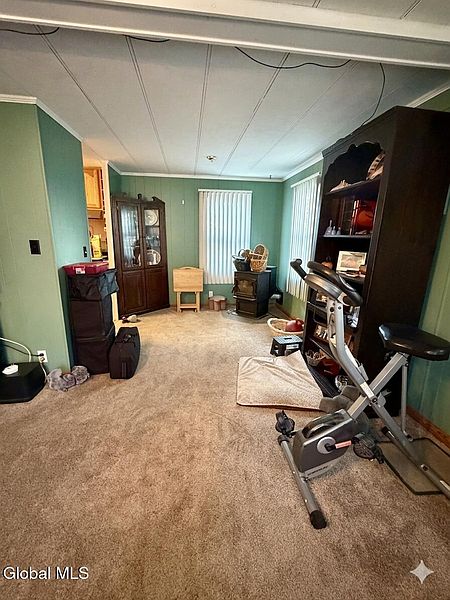 4th image of 733 Pine Woods Road