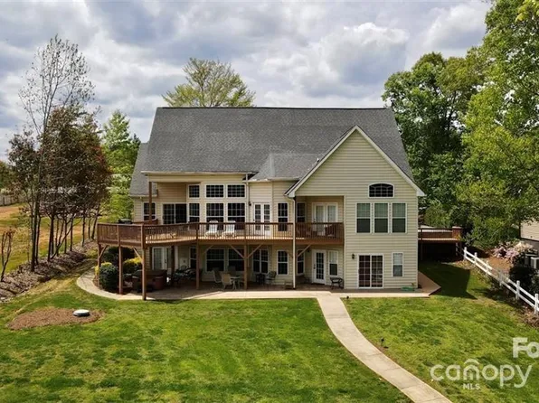 8388 Ediths Ln, Terrell, NC 28682