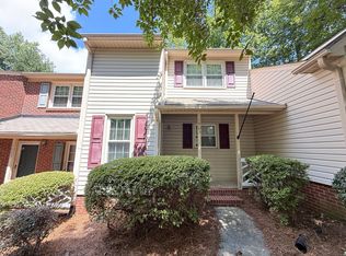 1903 Windy Point Ct, Winston Salem, NC 27127