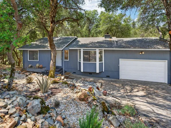 11534 Buckeye Cir, Penn Valley, CA 95946
