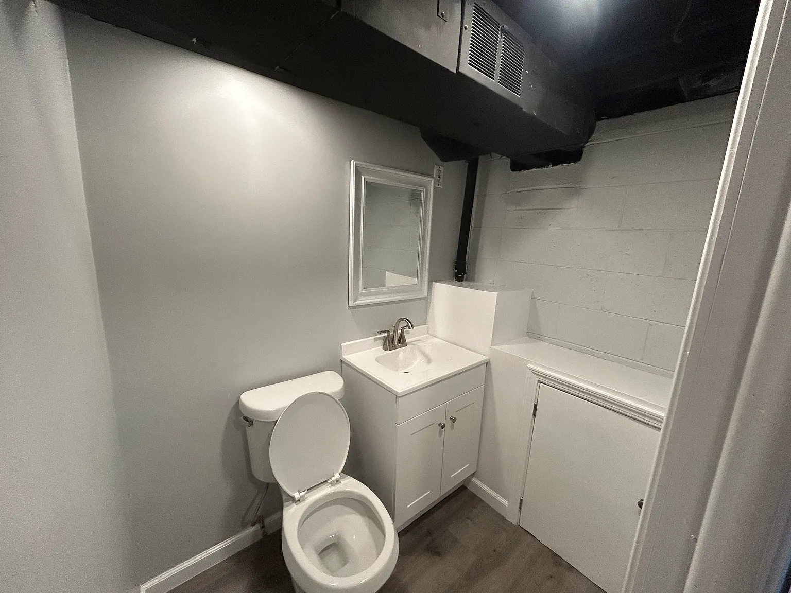 3 bed, 1.5 bath, 1400 sqft, $1,850 — Photo 3