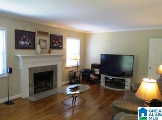 1152 N Shadesview Ter, Birmingham, AL 35209