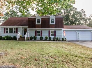 13113 Sir Scott Dr, Chester, VA 23831