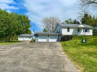 N5846 Dunning Rd, Pardeeville, WI 53954