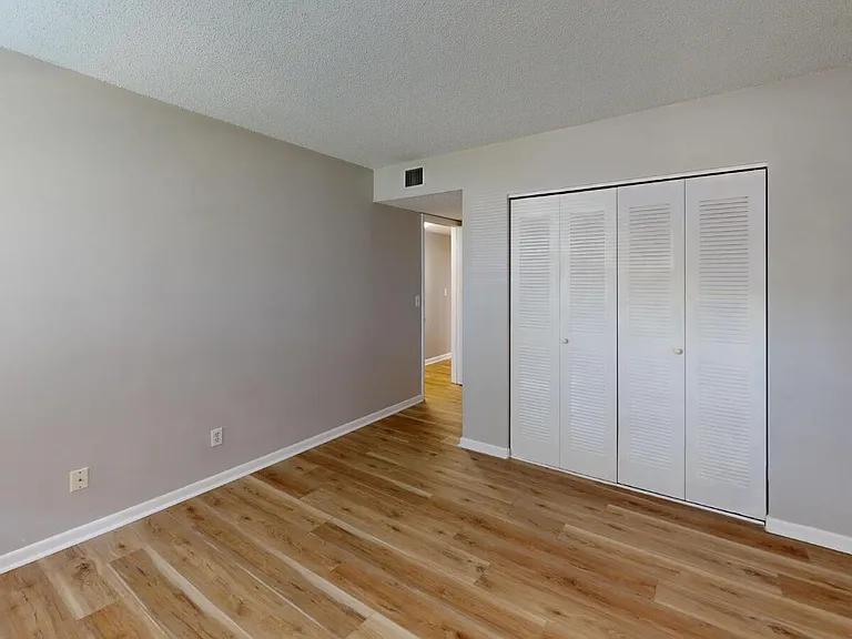 9 Tarragona Ct — Photo 9