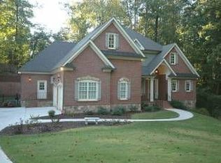 1375 Manget Way, Dunwoody, GA 30338