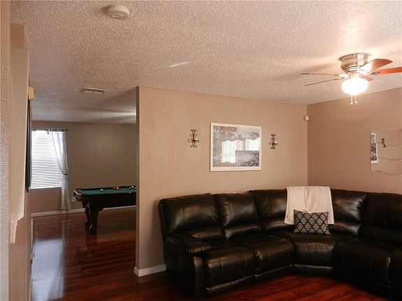 2nd image of 1214 Beatty Dr
