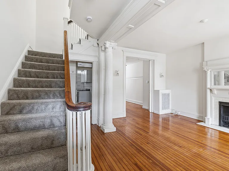2425 W Main St — Photo 5