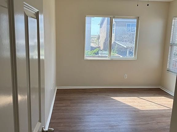 5th image of 13774 Bayberry St