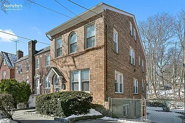6031 Delafield Avenue in Riverdale