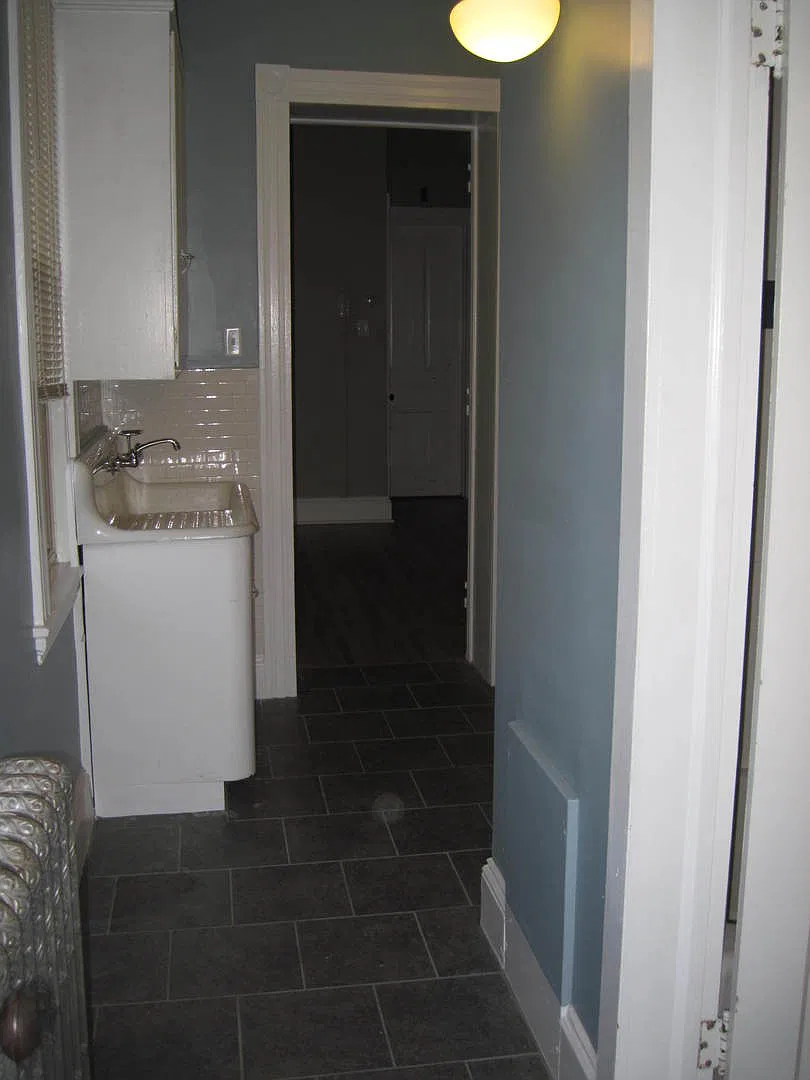 117 High — Photo 3