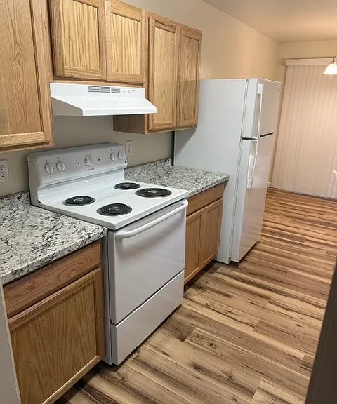 211 W 1st Ave #C — Photo 3