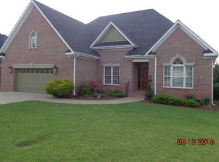 115 Tryon Ct, Greenwood, SC 29649
