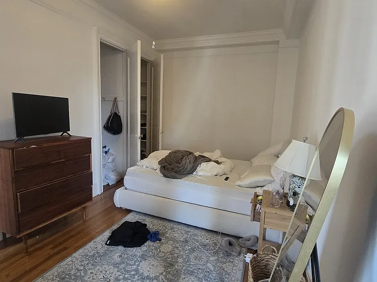 510 W 110th St #9G — Photo 5