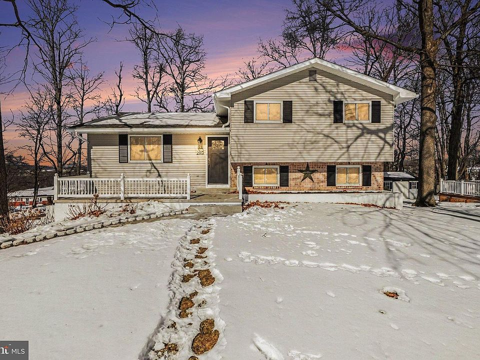 1st image of 2149 Cloverfield Dr
