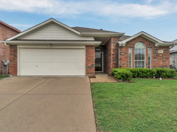 903 Sesame Dr, Arlington, TX 76010