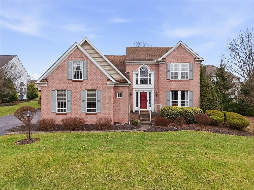 6855 Stephanie Ct photo 1