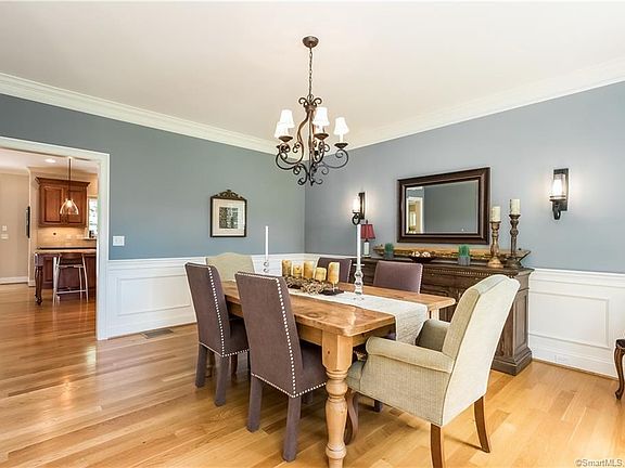 4th image of 55 Red Hill Dr