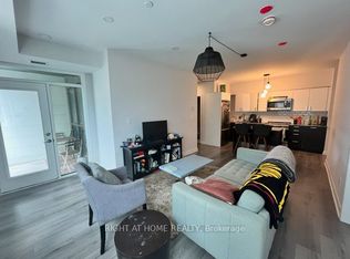 385 Osler St, Toronto, ON M6N 2Z4