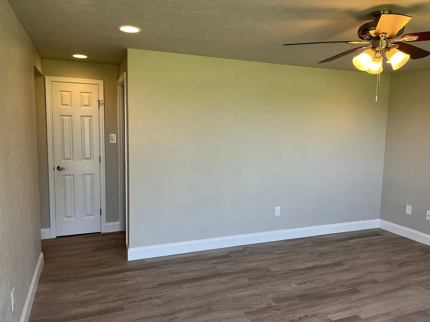 Salem Run Apartments - Phase 1 — Photo 4