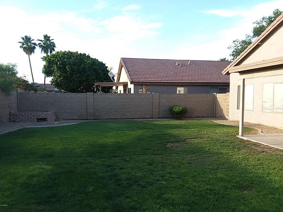 5th image of 9238 N 85th Dr