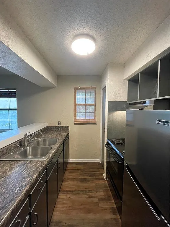 1 bed, 1.0 bath, 650 sqft, $1,185 — Photo 3