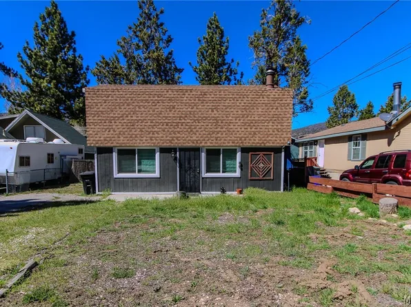 913 W Aeroplane Blvd, Big Bear City, CA 92314