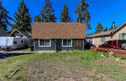 913 W Aeroplane Blvd Photo 1