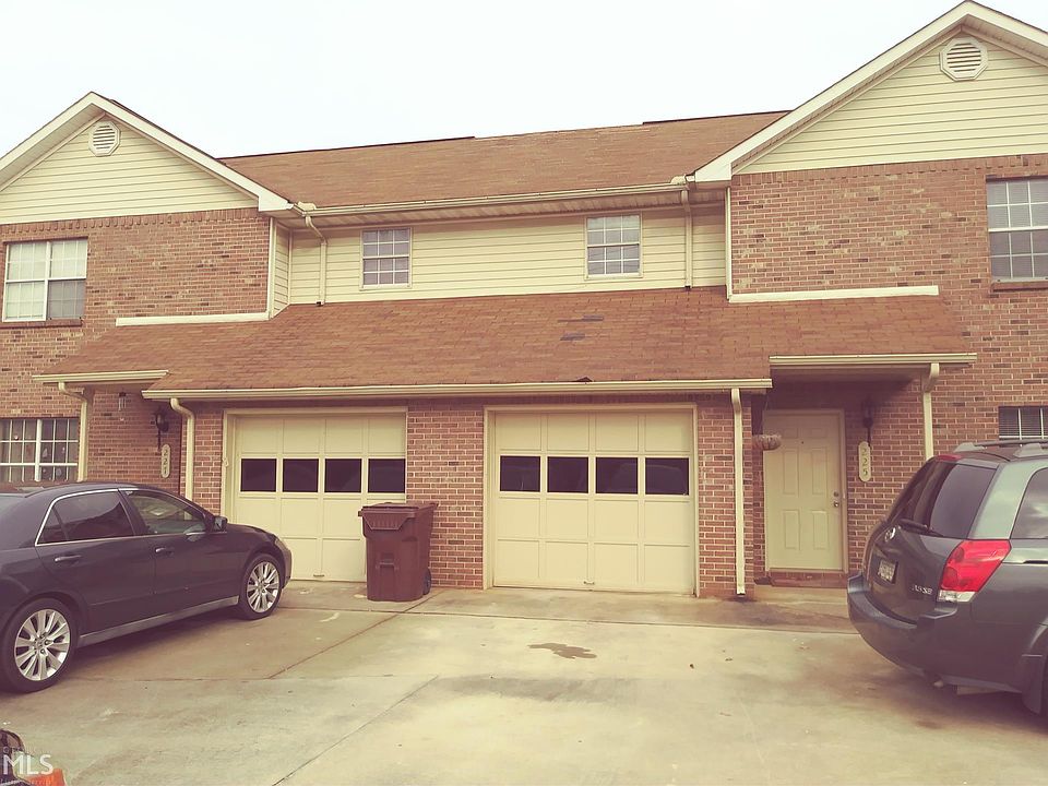 1st image of 225 Cook St #225/227