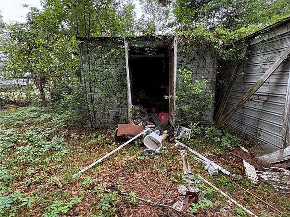 4th image of 132 Porterfield Road