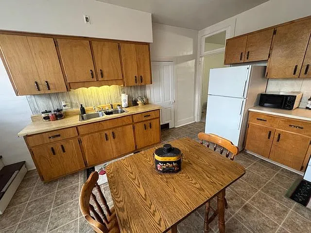 205 S Park St #2 — Photo 5