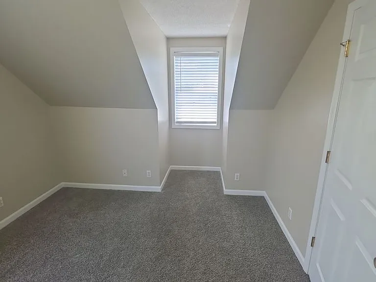 1293 Fisk Rd — Photo 12