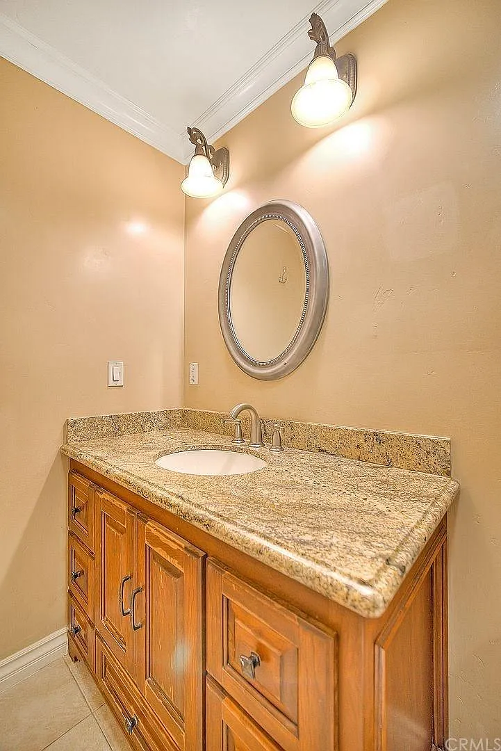1942 Fairway Circle Dr — Photo 4