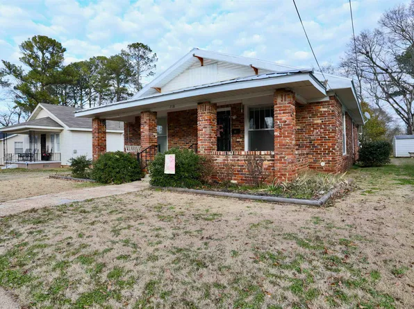 718 Jefferson St, Tuscumbia, AL 35674
