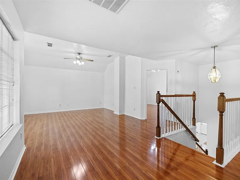 2106 Hawks Rd — Photo 17