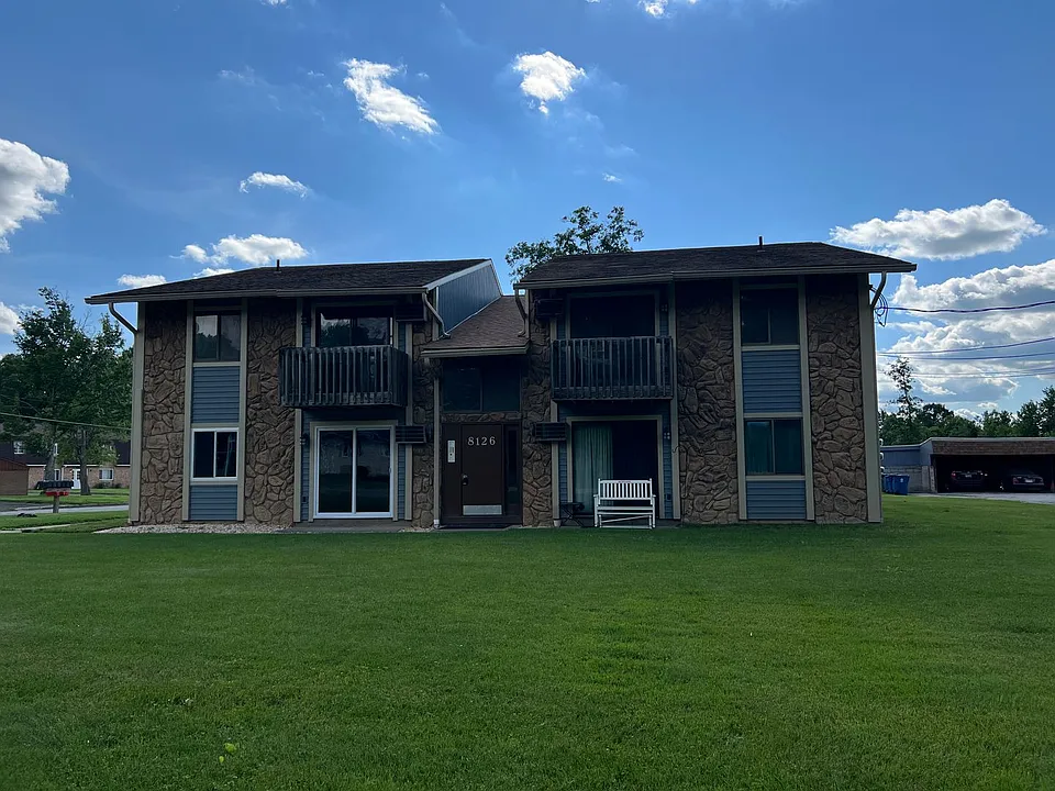 8126 Stadler Ave.