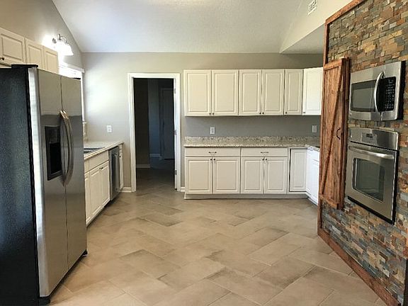 5th image of 4044 Indian Hills Dr