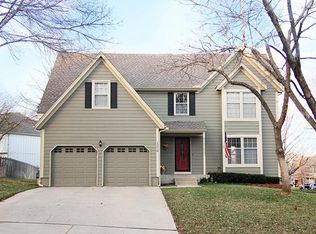 15618 W 80th Ter, Lenexa, KS 66219