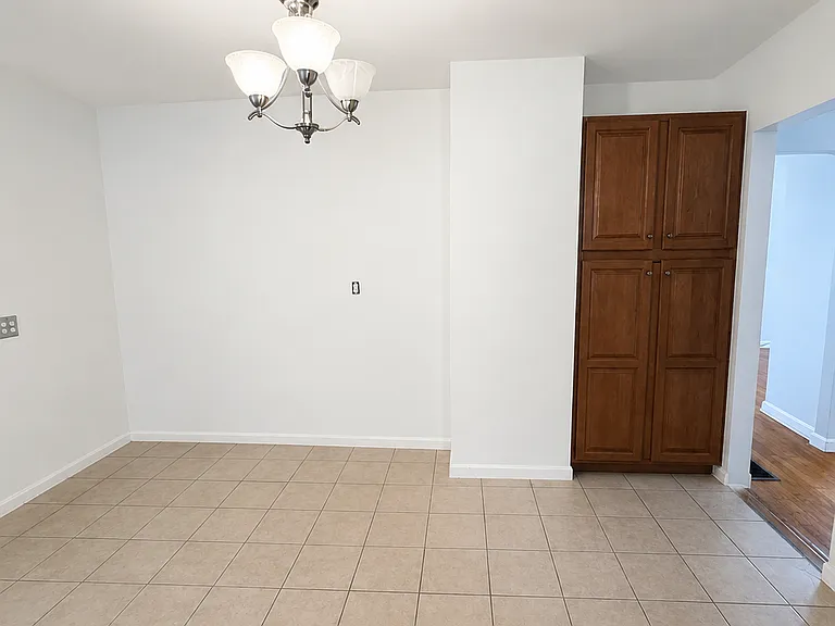 196 Cross St — Photo 10