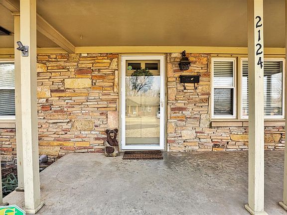 3rd image of 2124 Churchill Pl