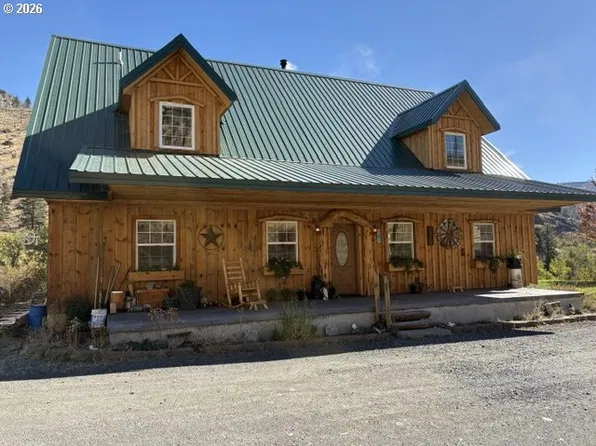 25404 Highway 395 S, Canyon City, OR 97820