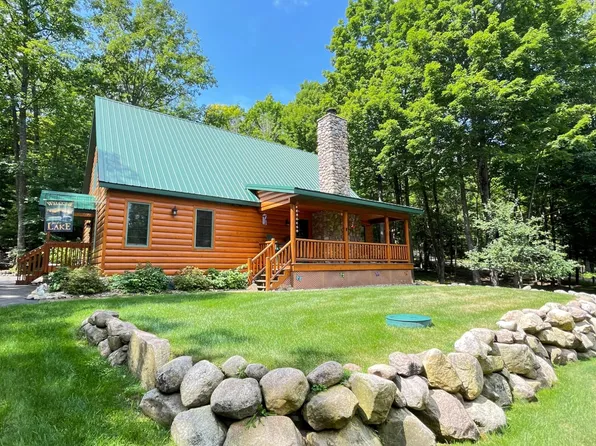 N11656 W Shore Dr, Elcho, WI 54428