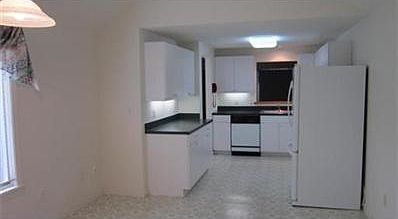 5th image of 27 W Woods Unit 27
