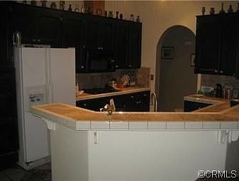 4th image of 208 Harbor Dr