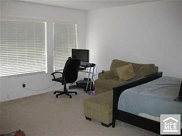 4th image of 29125 Springshores Dr