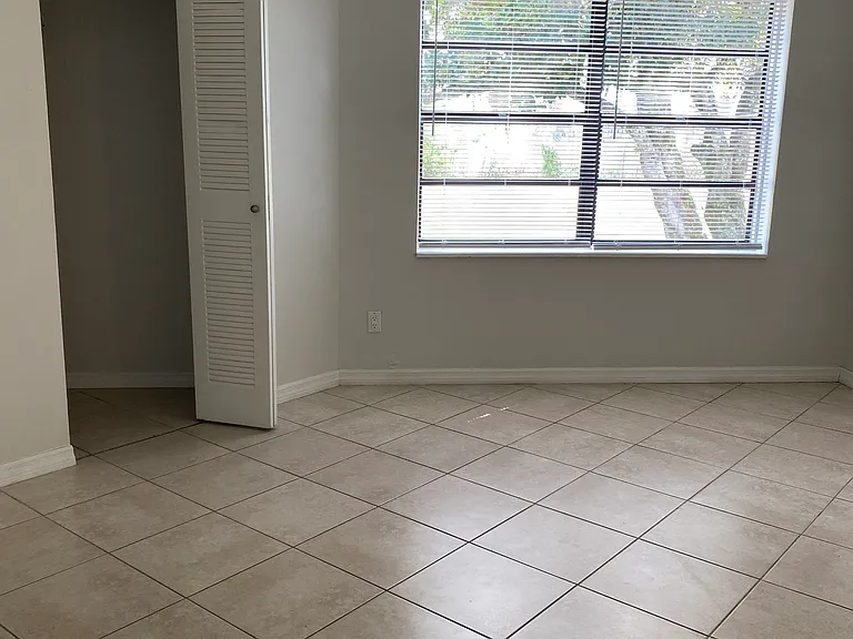 3958 Atrium Dr — Photo 49